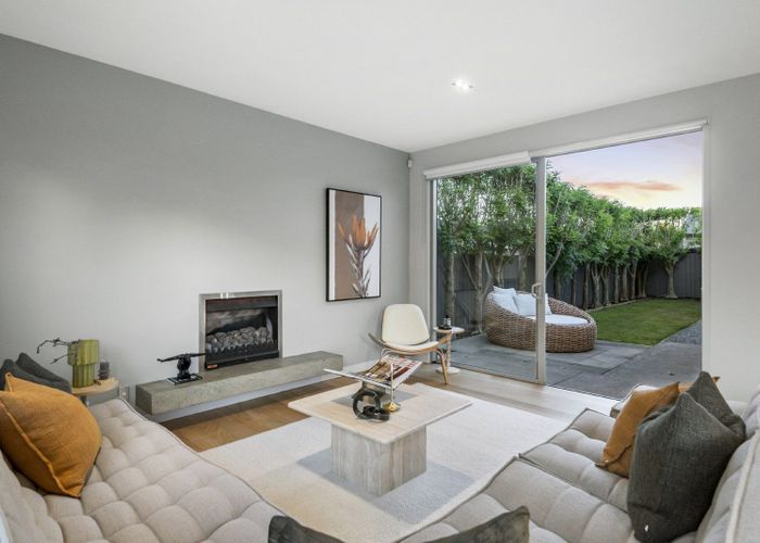  at 11 Wainui Avenue, Point Chevalier, Auckland City, Auckland
