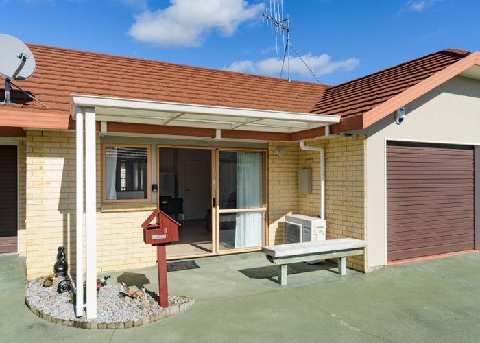  at 8 Foxtail Fern, Kelvin Grove, Palmerston North