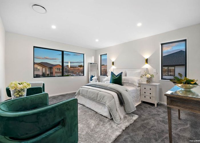  at 15 Downpatrick Drive, Flat Bush, Manukau City, Auckland