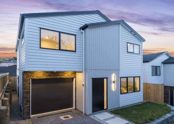  at 38b Caversham Drive, Torbay, North Shore City, Auckland