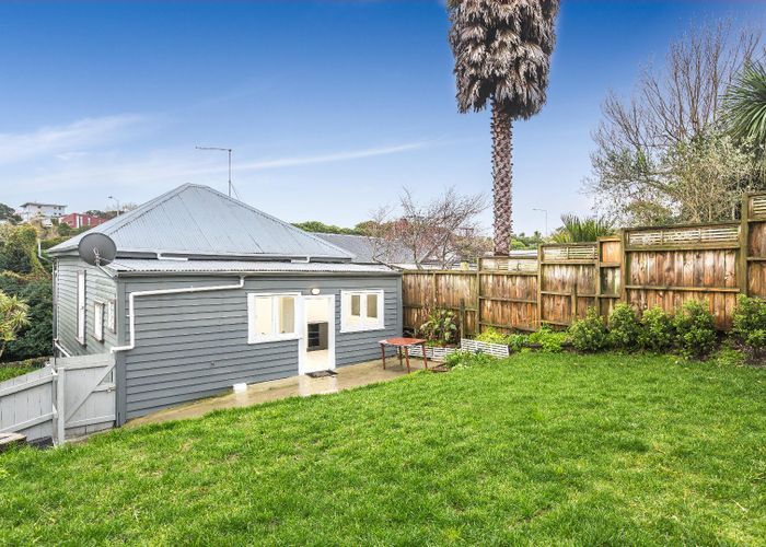  at 1/4 Takau Street, Eden Terrace, Auckland City, Auckland