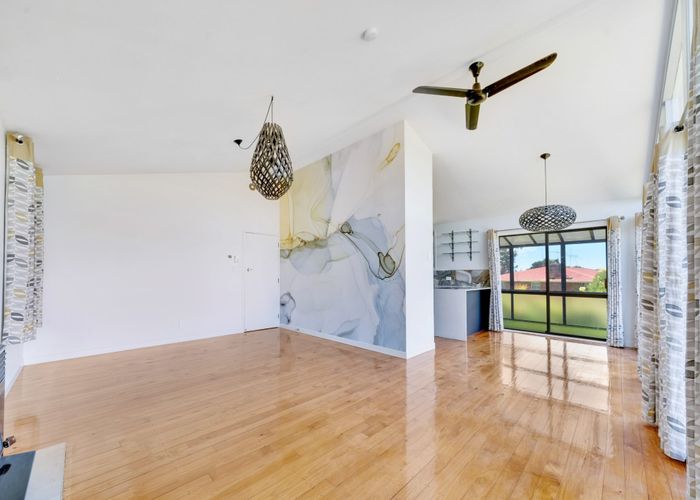 at 6 Ware Place, Pakuranga Heights, Auckland