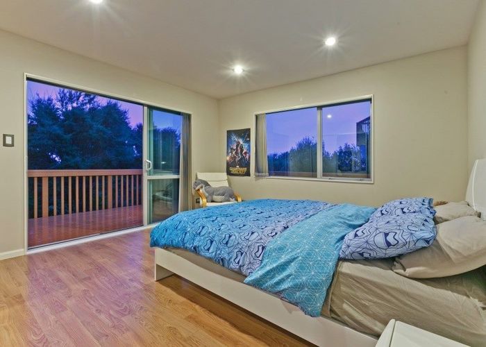  at 76 Fitzwilliam Street, Torbay, North Shore City, Auckland