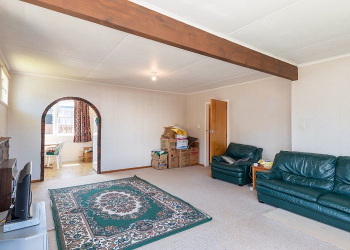 at 4 California Drive, Totara Park, Upper Hutt, Wellington