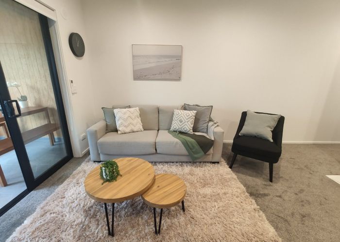  at 2/422  Hagley Avenue, City Centre, Christchurch City, Canterbury