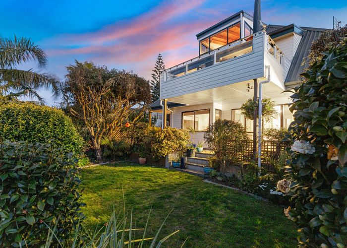  at 1043A Papamoa Beach Road, Papamoa Beach, Papamoa