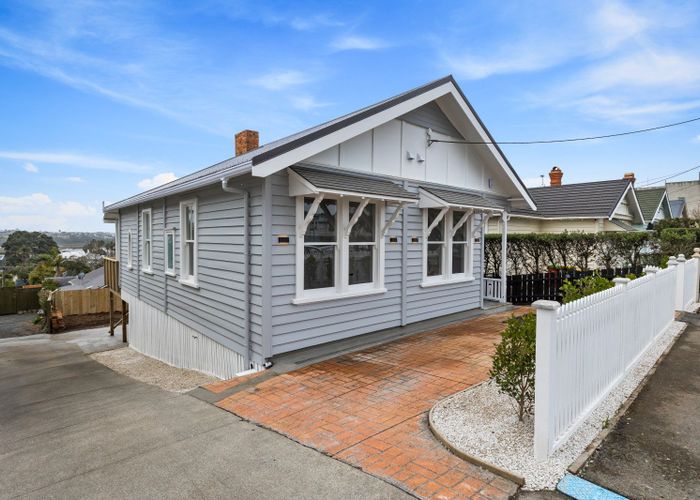  at 94 Calliope Road, Devonport, North Shore City, Auckland