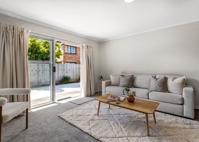  at 3/24 Champion Street, Edgeware, Christchurch City, Canterbury