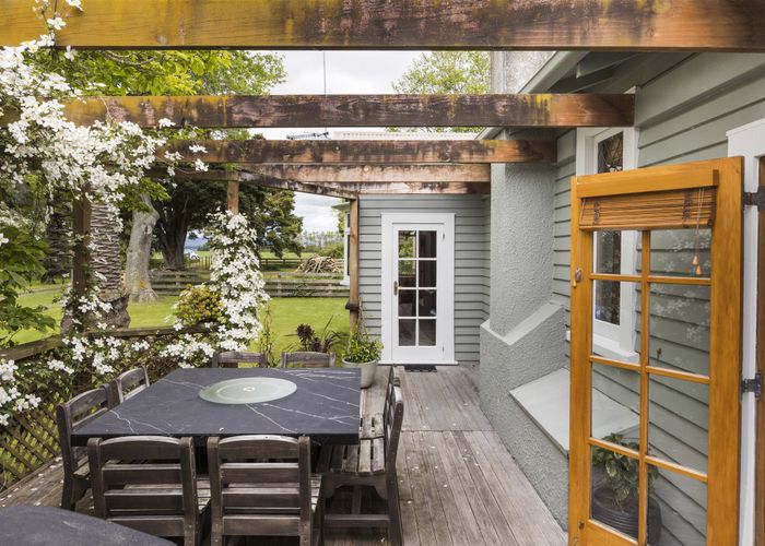  at 1394 Kairanga Bunnythorpe Road, Kairanga, Palmerston North