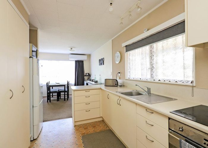  at 6/501 Eastbourne Street East, Hastings