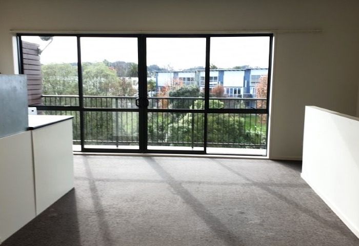  at 9G Lovell Court, Albany, North Shore City, Auckland