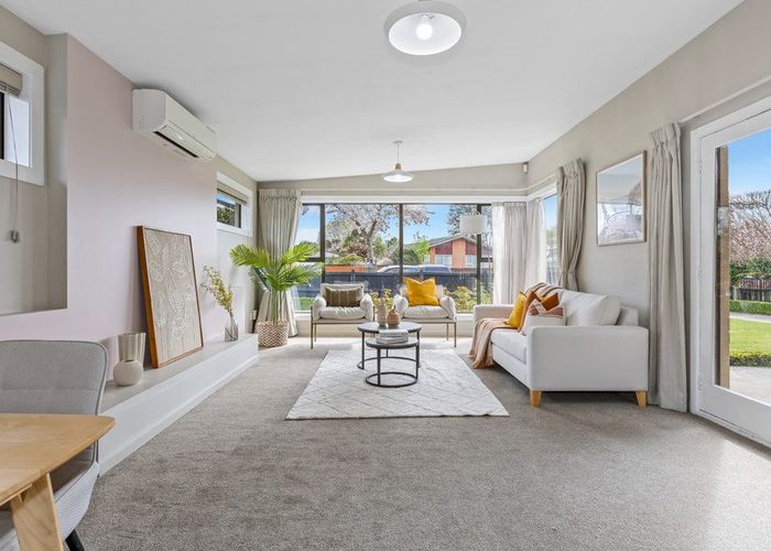  at 48 Glenharrow Avenue, Avonhead, Christchurch City, Canterbury