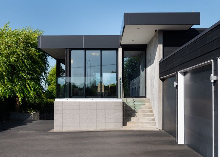  at 34 Anglesea Street, Hamilton Central, Hamilton