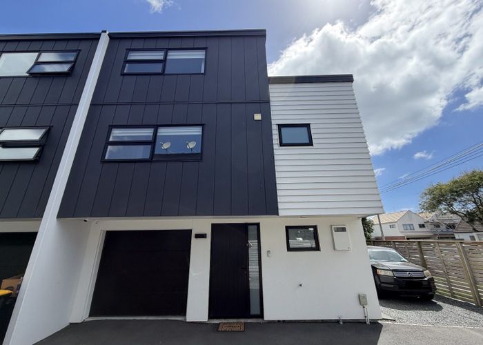  at 1/34 Miro Street, Mount Maunganui, Tauranga, Bay Of Plenty