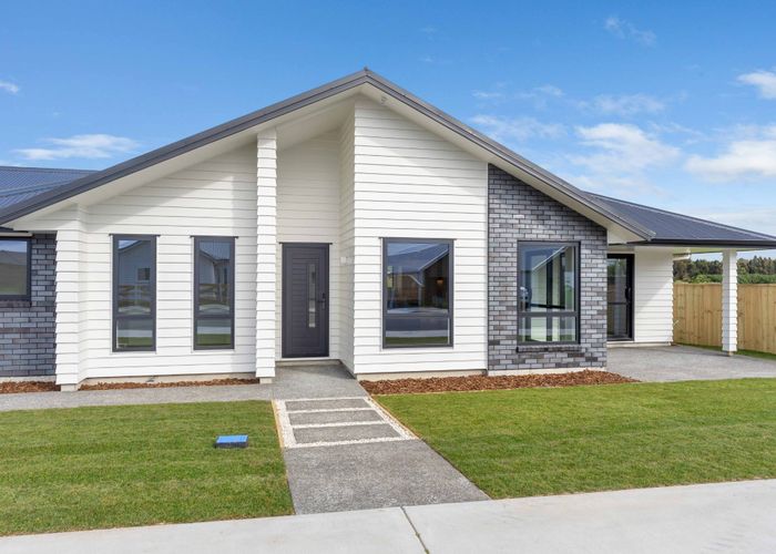  at 177 Karuhiruhi Street, Waikanae, Kapiti Coast, Wellington