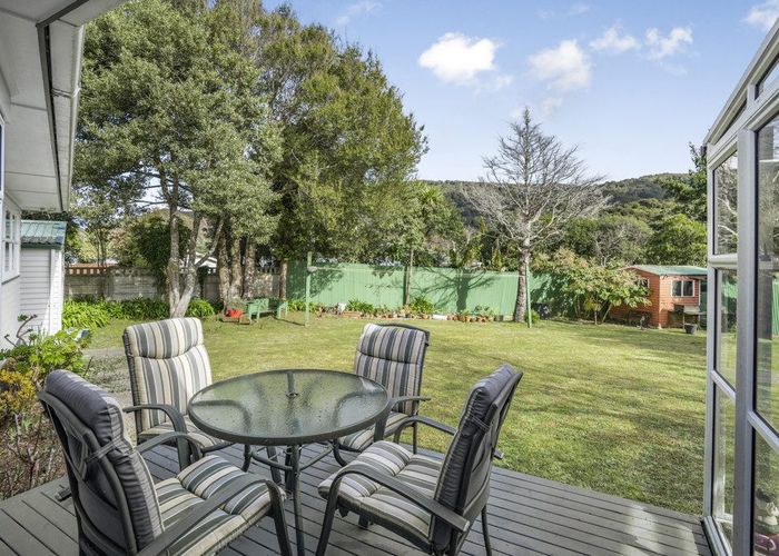  at 38 Wood Street, Wainuiomata, Lower Hutt
