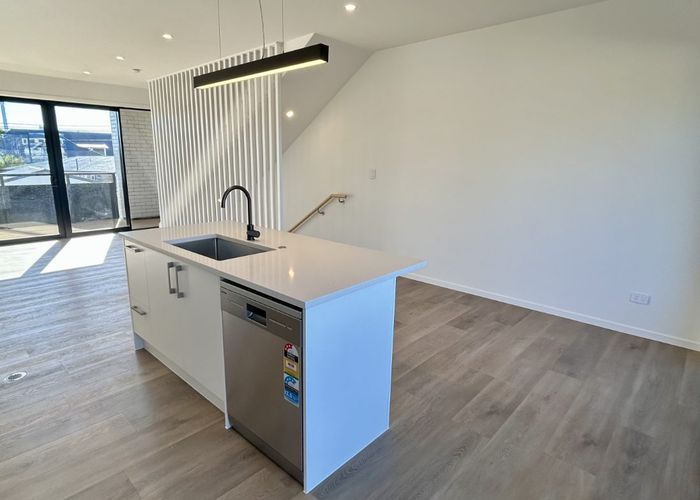  at 2 Bolina Cres, Pakuranga, Manukau City, Auckland