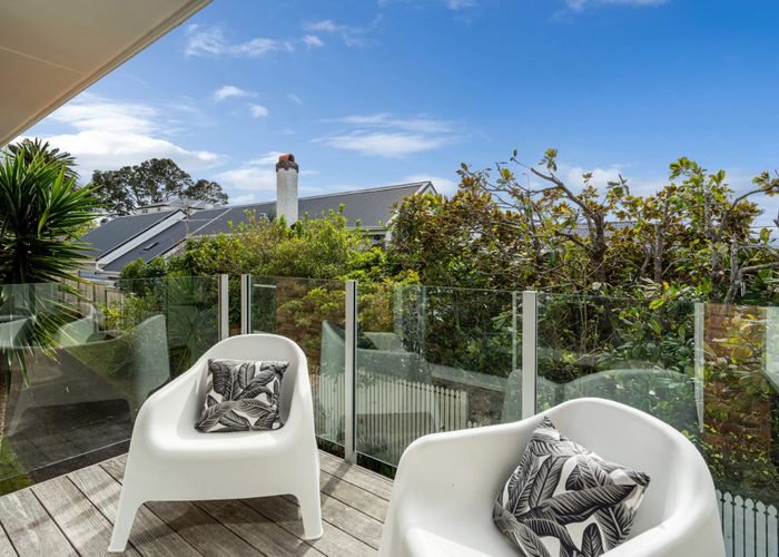  at 1/38 Old Lake Road, Narrow Neck, Auckland