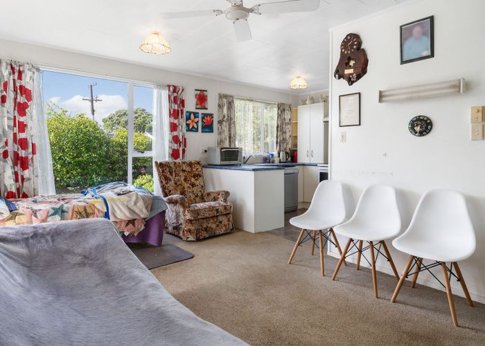  at 1 Ronald Avenue, Glenbrook, Franklin, Auckland