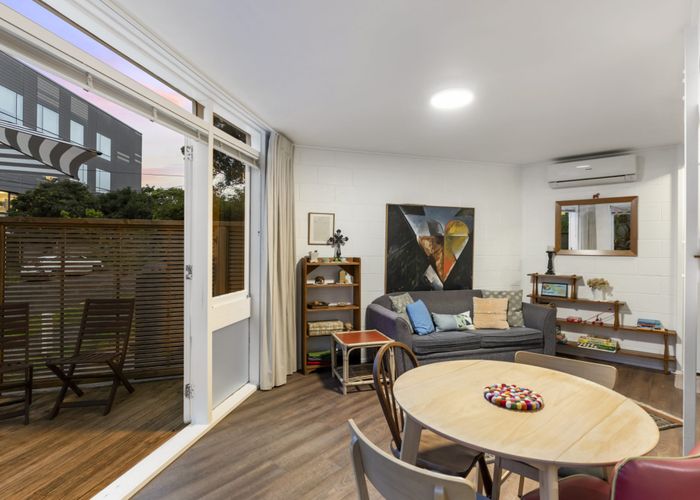  at 5B Boyle Crescent, Grafton, Auckland