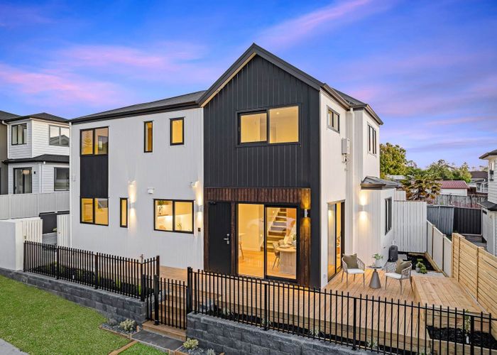  at 60A,B,D Lewisham Street, Highland Park, Manukau City, Auckland