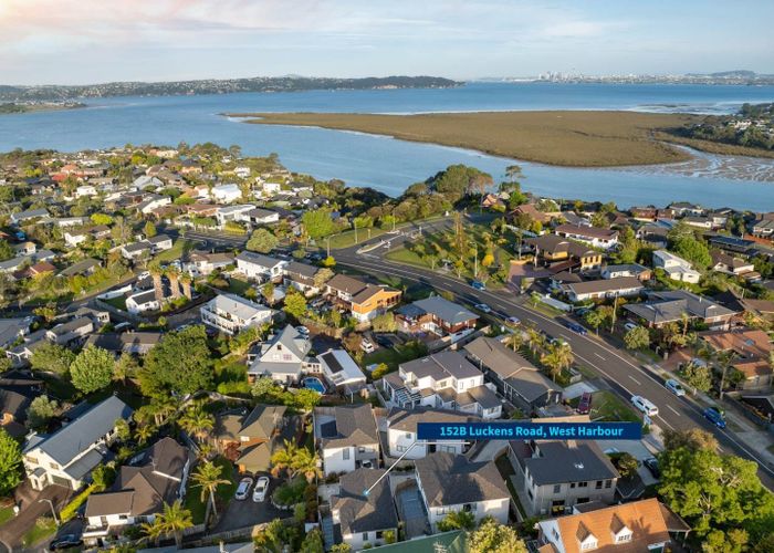  at 152B Luckens Road, West Harbour, Waitakere City, Auckland