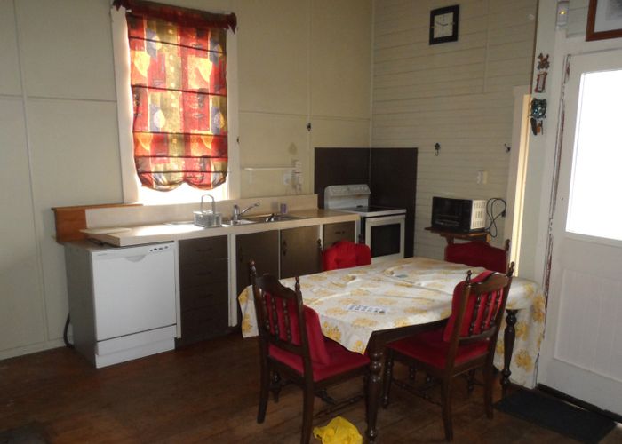  at 16 Smithfield Road, Tawhero, Whanganui