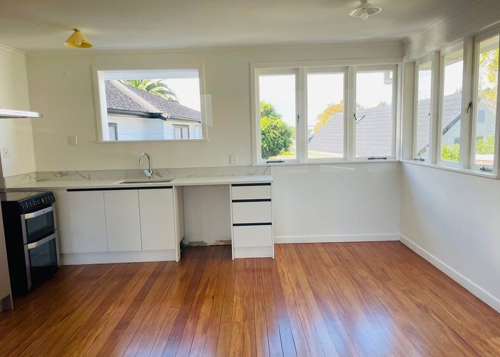  at 3 Marion Avenue, Mount Roskill, Auckland City, Auckland