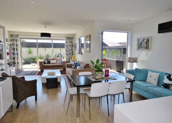  at 11/27 Marine Parade, Carters Beach, Buller, West Coast