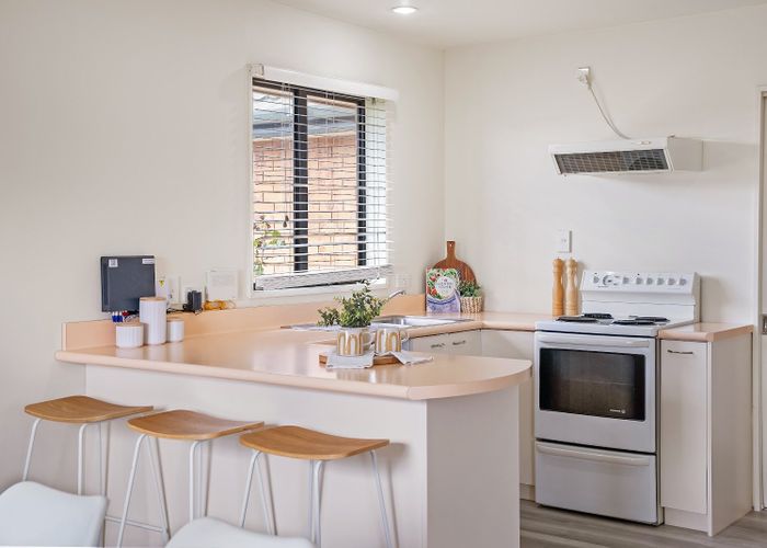  at 8 Seascape Gardens, Bromley, Christchurch