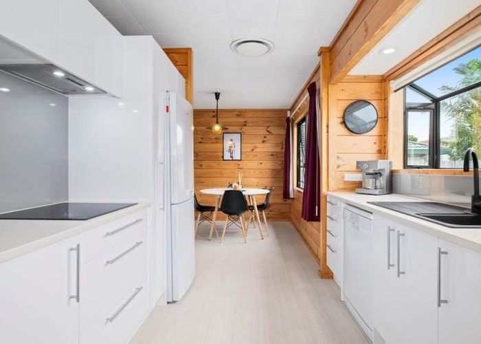  at 42A Alma Crescent, Papakura, Papakura, Auckland