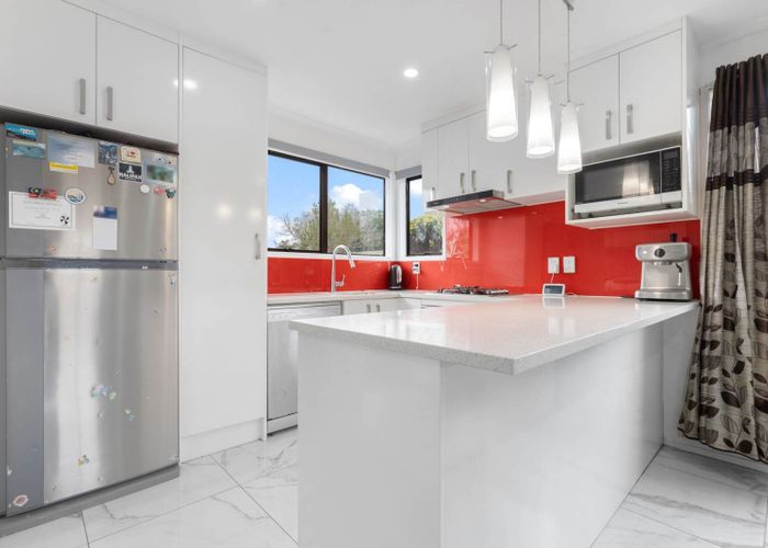  at 106 Bruce McLaren Road, Henderson, Waitakere City, Auckland