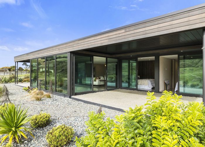 For sale 743 Brighton Road, Ocean View, Dunedin, Otago homes.co.nz