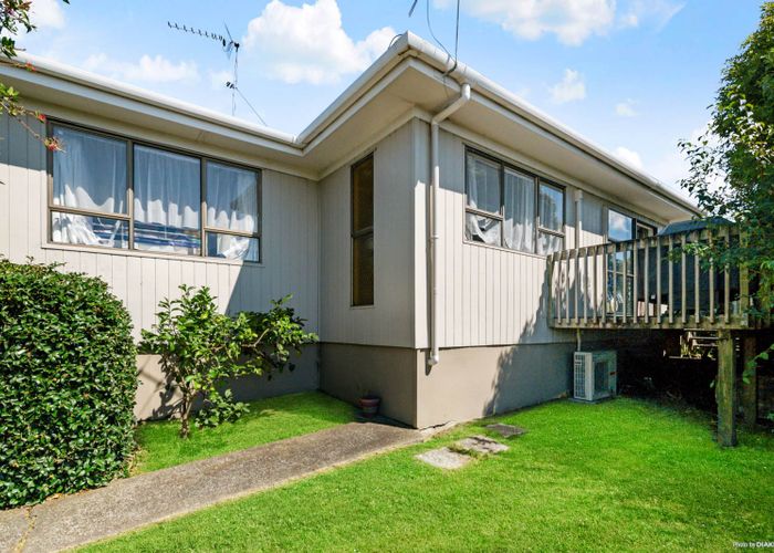  at 1/7 Red Beach Road, Red Beach, Red Beach