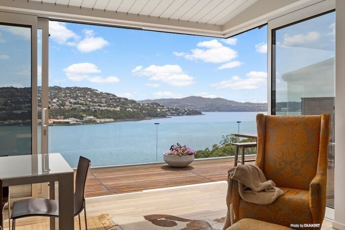 at 6 Zaida Way, Maupuia, Wellington