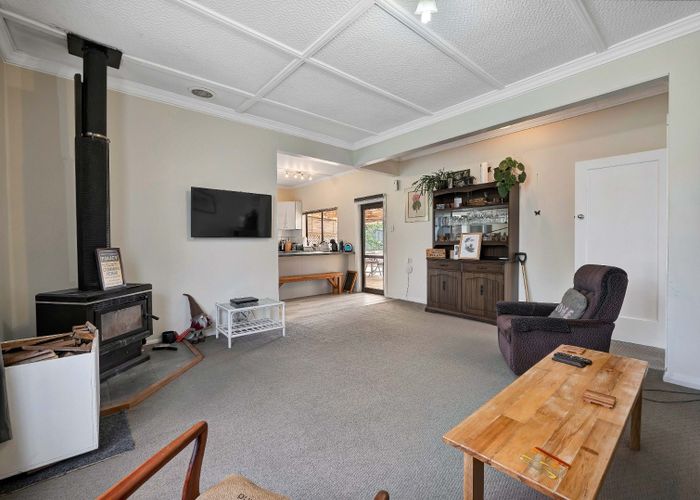  at 275 Henwood Road, Paraite, New Plymouth