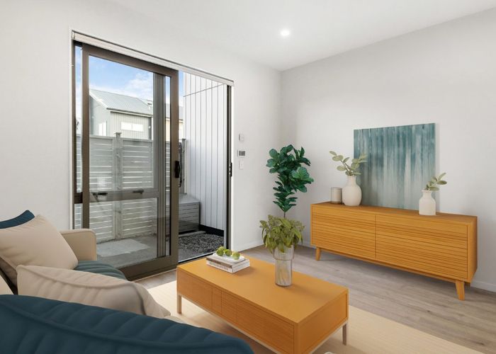  at 8 Pohorama Lane, Conifer Grove, Papakura, Auckland