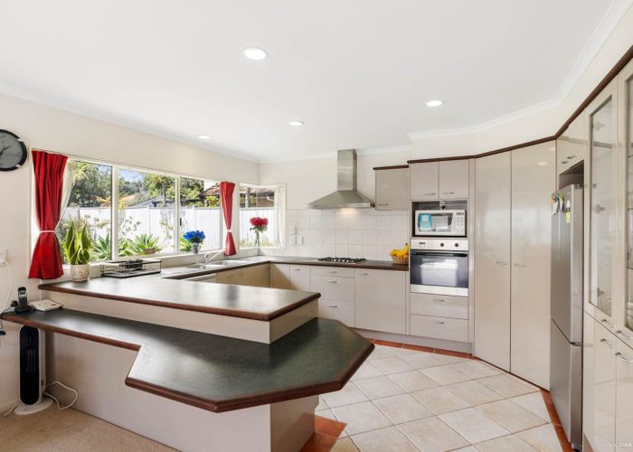  at 22 Heyington Way, East Tamaki Heights, Auckland