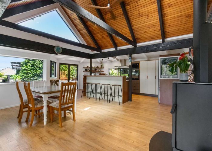  at 76 Darraghs Road, Brookfield, Tauranga