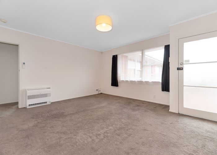  at 3/104 Titirangi Road, New Lynn, Waitakere City, Auckland
