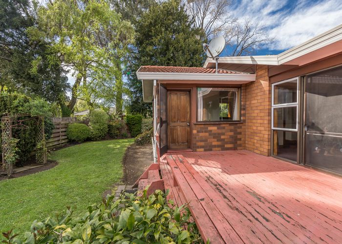  at 10/69A Yaldhurst Road, Sockburn, Christchurch