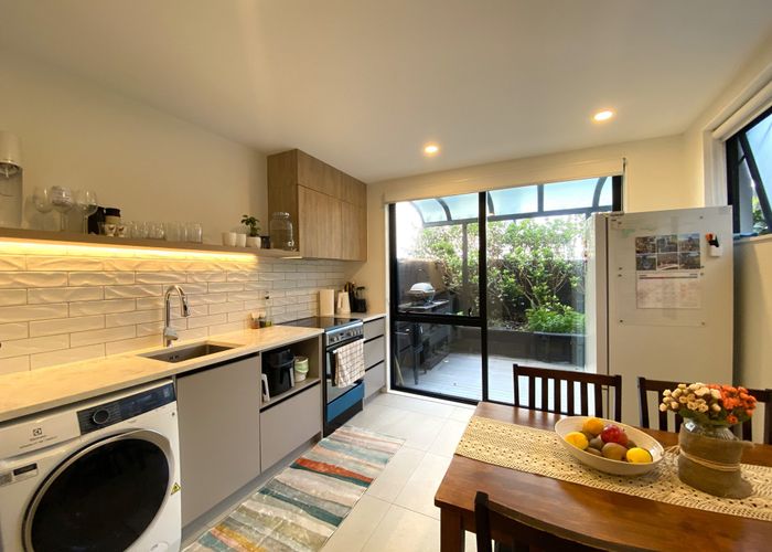  at 40B Arran Road, Browns Bay, Auckland