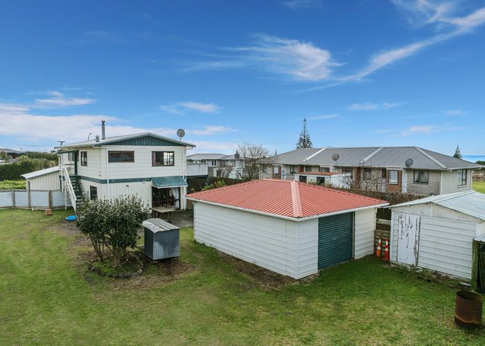  at 9 Pollen Street, Matata, Whakatane