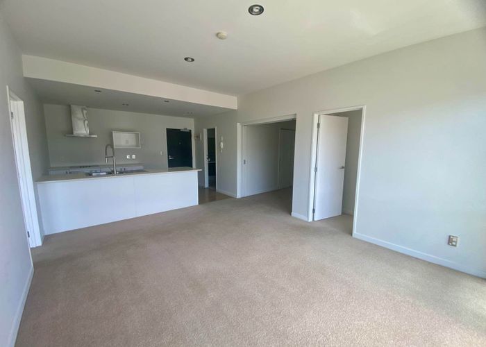  at 2B/136 Stancombe Road, Mission Heights, Manukau City, Auckland