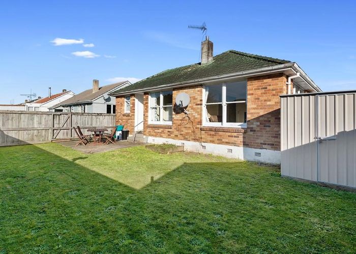  at 7 Slim Street, Bader, Hamilton, Waikato