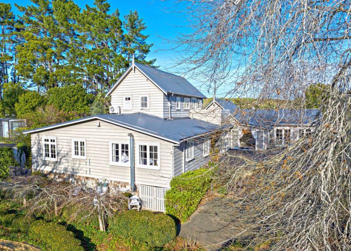 For sale 284 Whitford Park Road, Whitford homes.co.nz