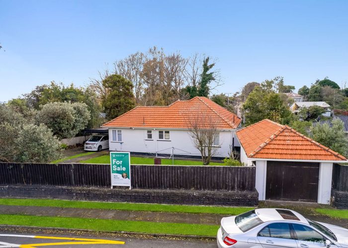  at 5 Durie Street, Durie Hill, Whanganui, Manawatu / Whanganui