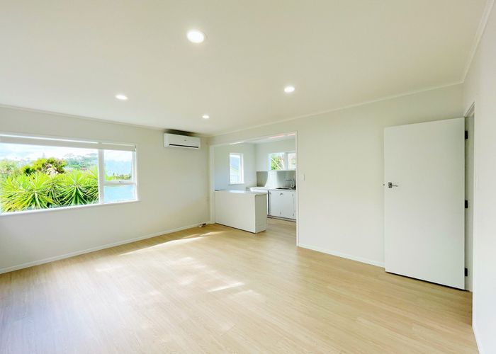  at 20A Madison Place, Forrest Hill, North Shore City, Auckland