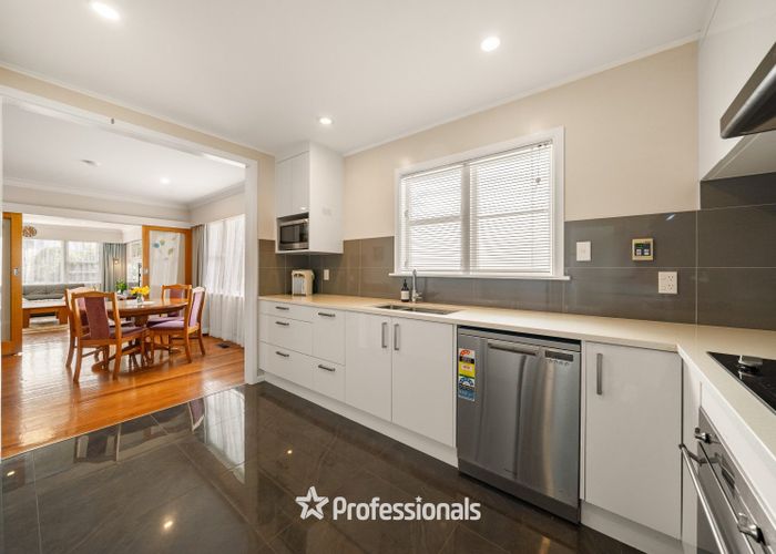  at 21 Rosebank Avenue, Avalon, Lower Hutt, Wellington
