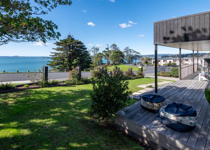  at 79 Marine Parade, Mellons Bay, Auckland